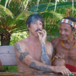Anthony Kiedis Red Hot Chilli Peppers Vacation in Mentawai, Smoke with Local Residents
