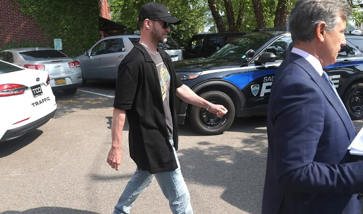 Justin Timberlake Arrested